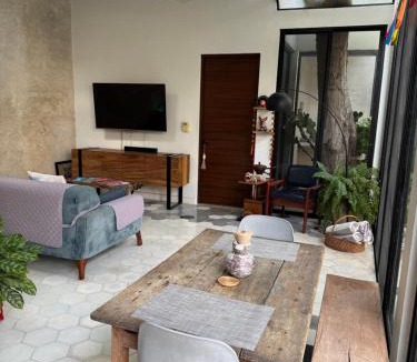 Centro House | Casa Ramon Merida 2 BR AC Private Pool Centro