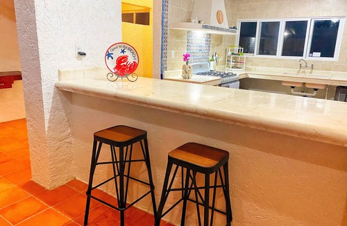 Chuburna Puerto House | Casa Saltwater Cowboy En La Playa - Beachfront Property