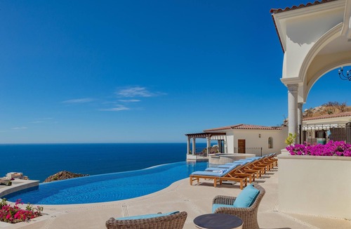 Pedregal Villa | Casa Stella: Fully staffed Pedregal—Free Breakfast + Concierge Credit
