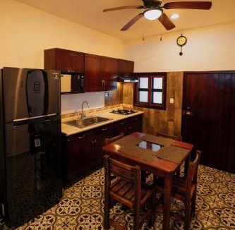 Centro House | Casa Tio Roger