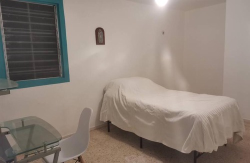 Merida House | Casa Turquesa enfrente de parque