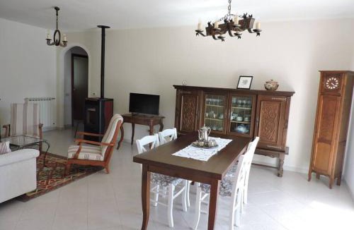 Pontremoli House | Casa Vacanze La Cicala