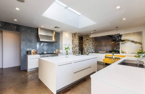 Baldwin Hills House | Casa Veronica by Oraklus