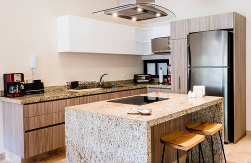 Zama Apartment | ★ Casa Ya'ab ★ Luxury Apartment ★ High Speed WiFi ★ Free BIKES ★ 8 PPL ★