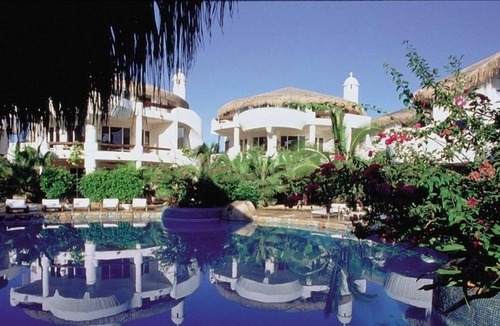 El Medano Ejidal Resort | Cascadas de Baja Unique Villas Right on Medano Beach--Resort Amenities