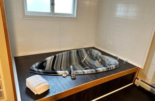 St Ignace Bed & Breakfast | Cedar Hill Lodge