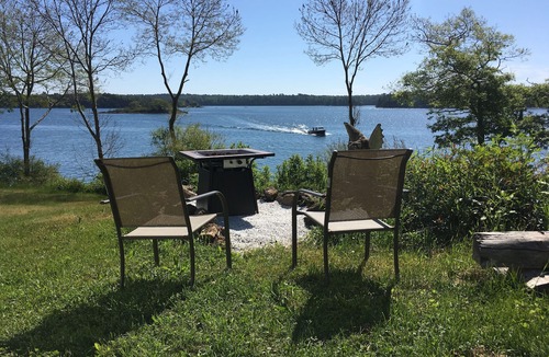 Sebascodegan Island House | Centerview cottage