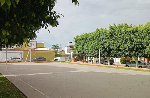 Hermosillo House | Central house 4 bedrooms 3 bathrooms 10 beds