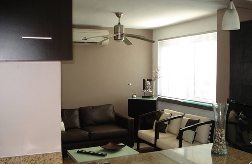 Alta Vista Apartment | Central located luxury studio, steps to all bars & restaurants,