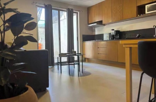 Financial District Apartment | Centrally located apartment with patio - Providencia 1BR