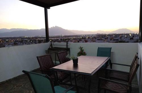 Juarez Apartment | Cerca del aeropuerto de mty y parques industriales