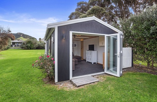 Whiritoa House | Changing Sands - Whiritoa Holiday Home
