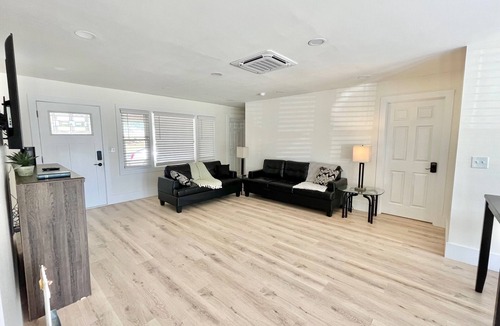 Arcadia House | Chapel Farm 4br house in Spartanburg, sleeps 12.