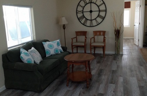 Tucson House | Charm remodeled 2b 2b with 2/p space only 7 minutes from down town