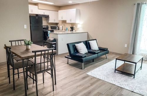 Texas City Apartment | Charming 1BR Getaway – Private, Pet Friendly, TV