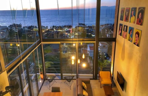 Downtown Puerto Vallarta Apartment | Charming 2-bedroom apartment in phenomenal Puerto Vallarta with AC