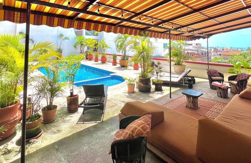 Colonia 5 de Diciembre House | Charming 4-bedroom house with fabulous views and walking distance to the Beach