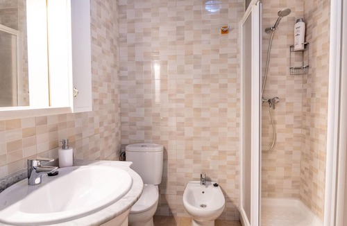 Distrito Sur Apartment | Charming apartment near old town with parking, nearby services