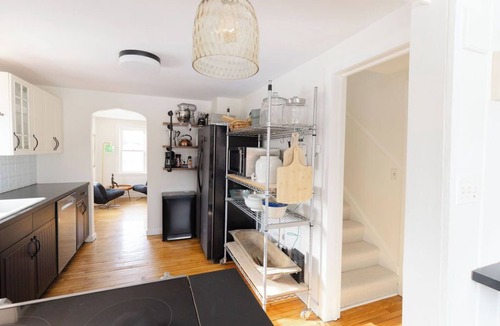 Minnetonka House | Charming & Cozy 2-Bedroom Retreat Near Lake Minnetonka – Perfect family place