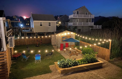 Scituate House | Charming Scituate Coastal Cottage