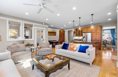 West Hyattsville House | Charming, Spacious Urban Retreat with Park Views in Chevy Chase MD