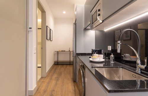 Chamberi Apartment | Charming Studio for Two in Beautiful Chamberí