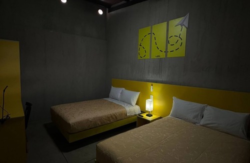 Baja California Hostel | CHECK INN HOSTAL AEROPUERTO GDL - Hostel