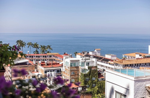 Emiliano Zapata Apartment | Chic 1 bed 2 bath Best Ocean Views Zona Romantica