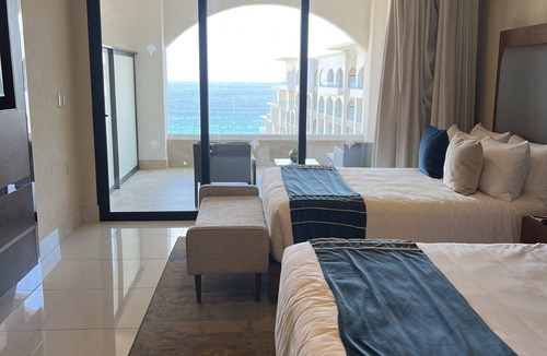 Chula Vista Resort | Chic resort with WiFi, AC, fitness room in sunny San Jose del Cabo