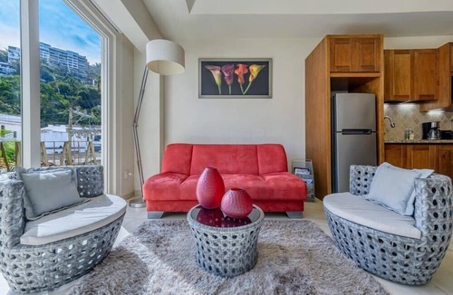Amapas Apartment | Chic Studio -Rooftop Pool - Ocean View - King Bed