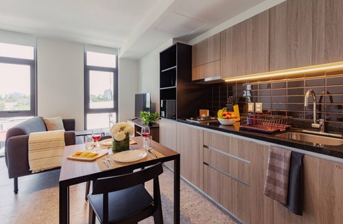 Lomas de Sotelo Apartment | Chic Studio w/WiFi & Work Hub | VIATO HOMES