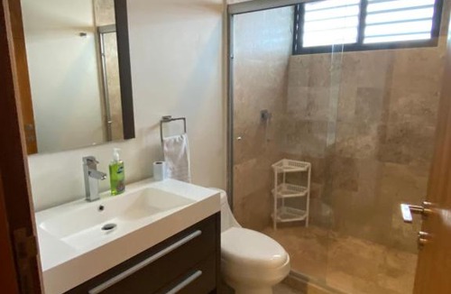 Benito Juarez Apartment | Chicago House