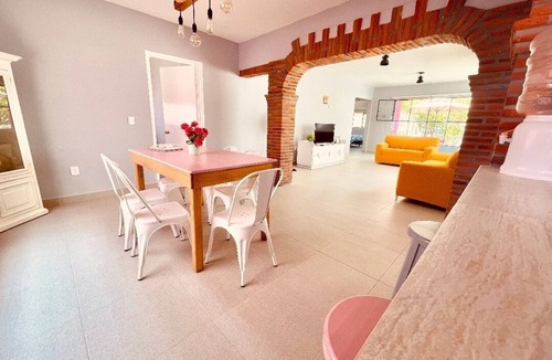Las Quintas House | CHULA Boutique-House/AC/Barbecue & Pool/10min from Cuernavaca