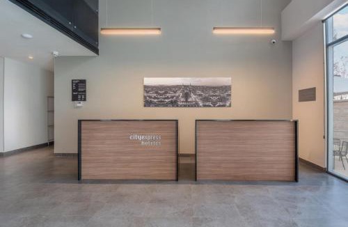 Lagos de Moreno Hotel | City Express by Marriott Lagos de Moreno