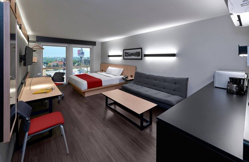 Guadalupe Hotel | City Express by Marriott Monterrey Lindavista