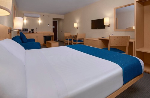 Culiacan Hotel | City Express by Marriott Culiacán