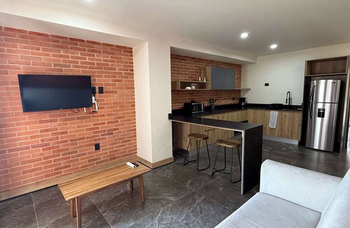 Lafayette Apartment | City Gateaway w/Rooftop & Infinity Pool | Duna S.