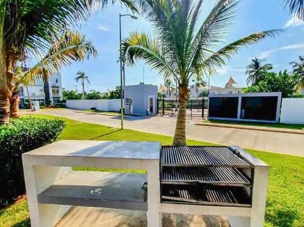 Boulevard Barra Vieja Apartment | Club de Playa, Alberca y Amenidades - Departamento E4