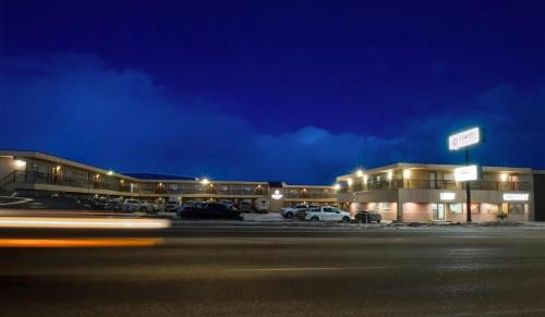 Dawson Creek Hotel | Coast Hotel Dawson Creek