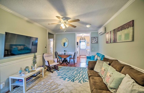 Chesapeake Beach House | Coastal Pet-Friendly Cottage < 1/2 Mi to Beaches