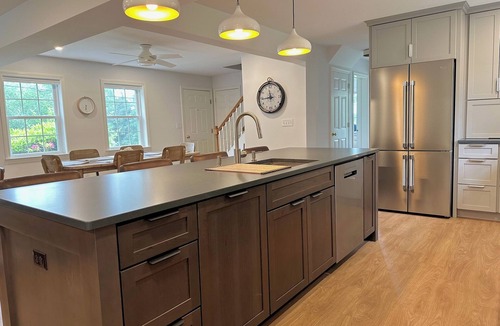 Mid-Coast and Islands House | Coastal Retreat Near Beach w/Ocean Views !