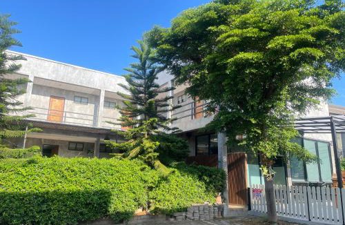 Pa Maet Hotel | Come Moon Loft Hotel