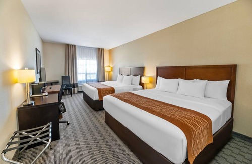 Dawson Creek Hotel | Comfort Inn