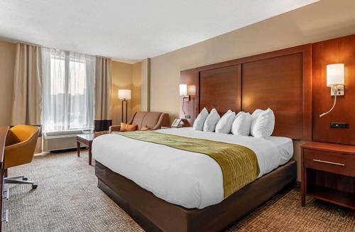 East Bloomington Hotel | Comfort Inn MSP Airport - Mall of America
