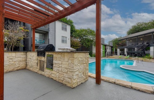 North San Antonio - SAT Apartment | Comfortable 2 bed 2 bath stay