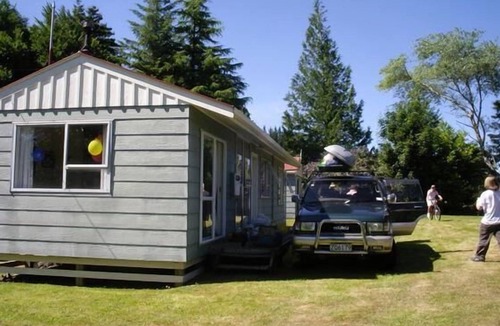 Raetihi House | Comfortable house for your Tongariro NP holiday. Bookings open for Maadi Gras.