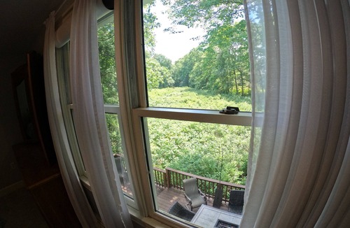 Beverly House | Comfy 4 Bedroom Home Close to Downtown and Beaches