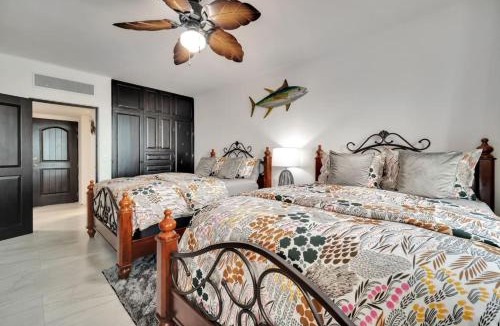 Centro House | Completely Remodeled 2BD-2BA Plaza Bonita