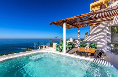 Conchas Chinas Condo | Condo ∙ 2 bedrooms ∙ 4 guests