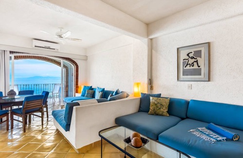 South Shore Hotel Area Condo | Condo ∙ 2 bedrooms ∙ 4 guests